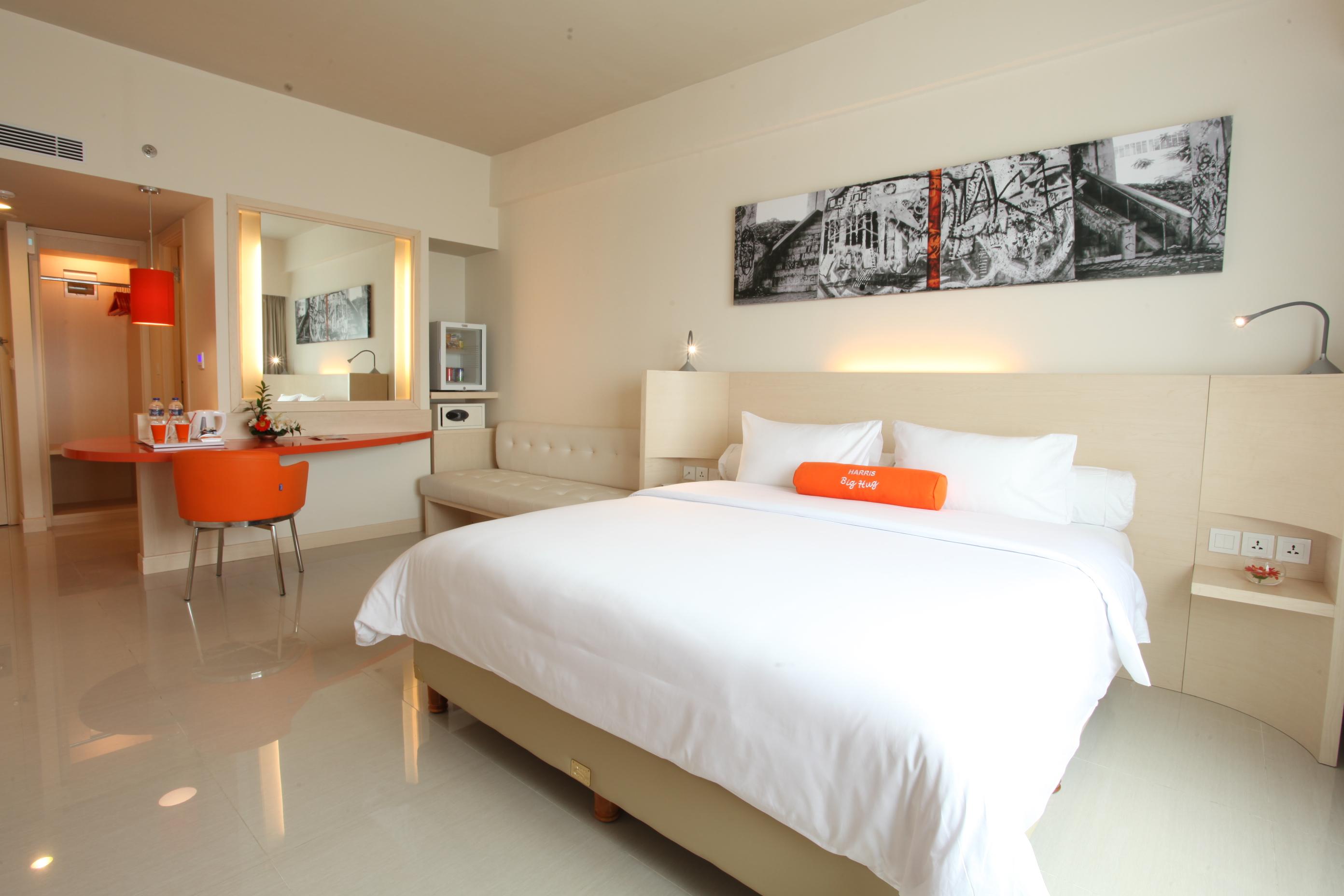 Harris Hotel & Conventions Ciumbuleuit Bandung Exterior foto